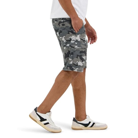 Wrangler Men's and Big Men's Stretch Cargo Shorts, Size 38, 10” inseam, Relaxed - Picture 2 of 5